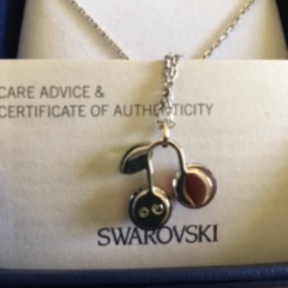 Swarovski Cherry Necklace - Picture 6 of 6